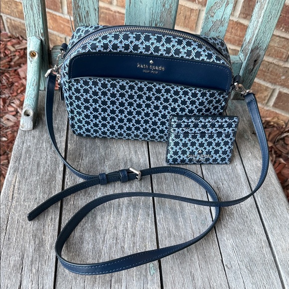 Kate Spade NY Link Camera Bag Blue Multi Saffiano PVC w/Matching Card Holder - Picture 2 of 16